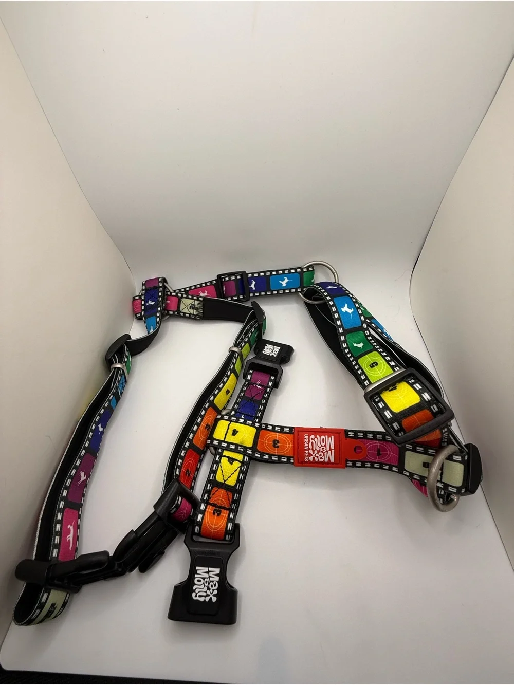 Max & Molly Woof Colorblock Pet Harness - Movie